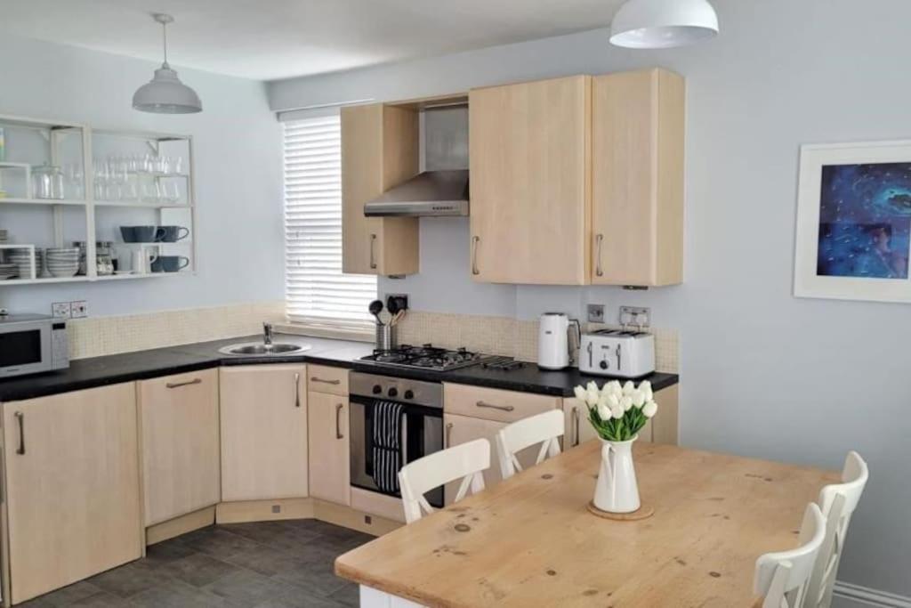 Swanage Bay Coastal Apartment Екстер'єр фото
