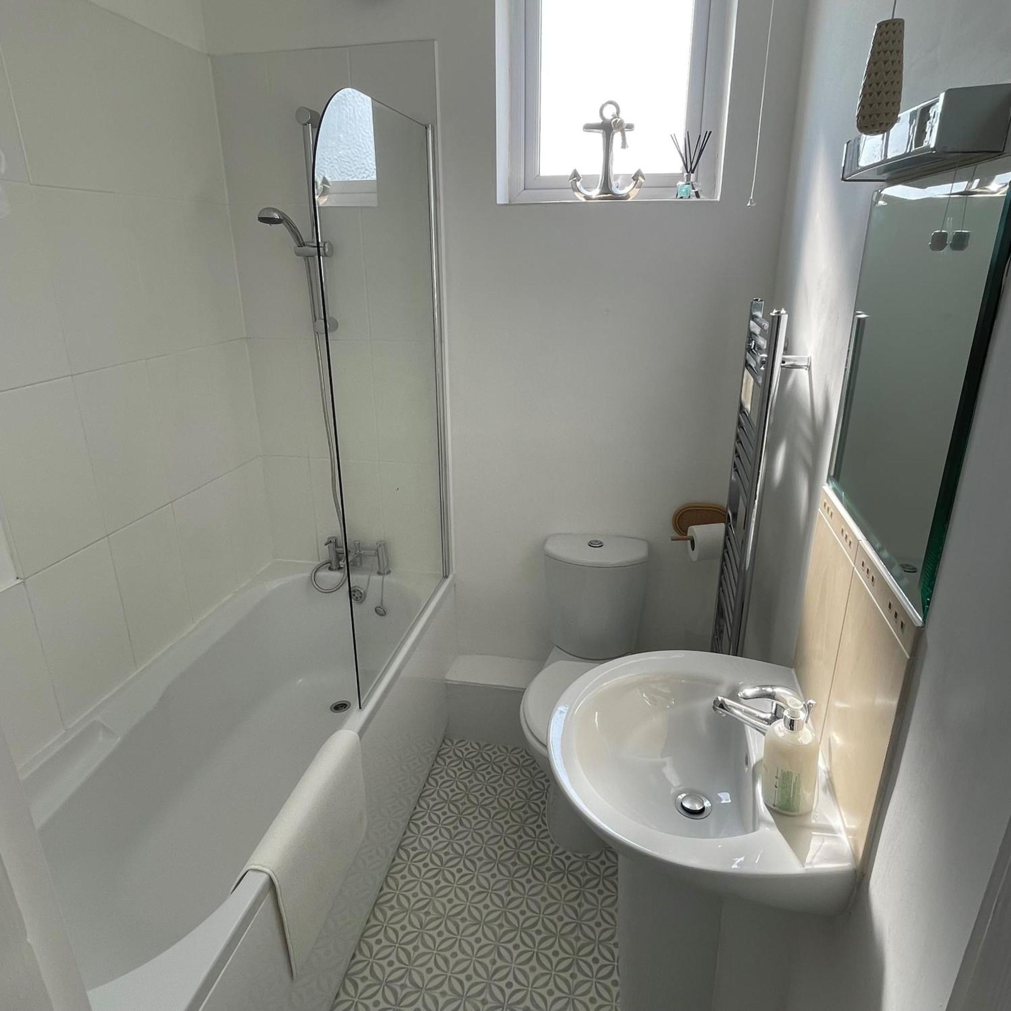 Swanage Bay Coastal Apartment Екстер'єр фото