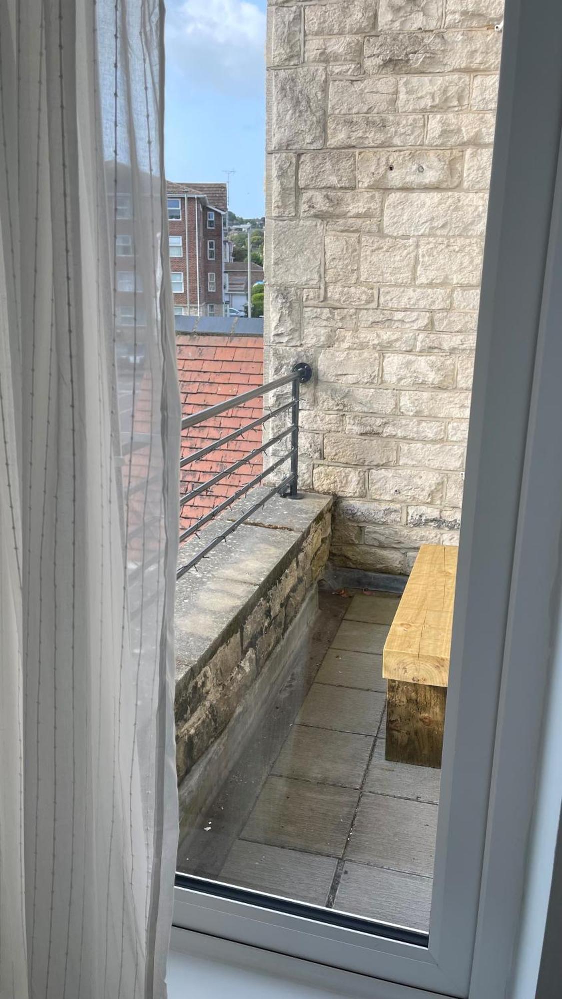 Swanage Bay Coastal Apartment Екстер'єр фото